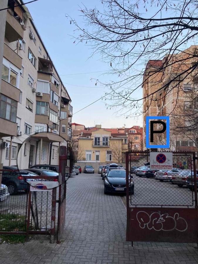 Appartement Blue Sky à Skopje Extérieur photo