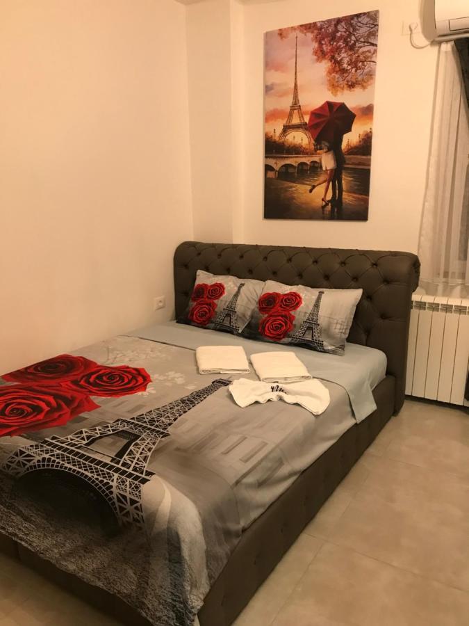Appartement Blue Sky à Skopje Extérieur photo